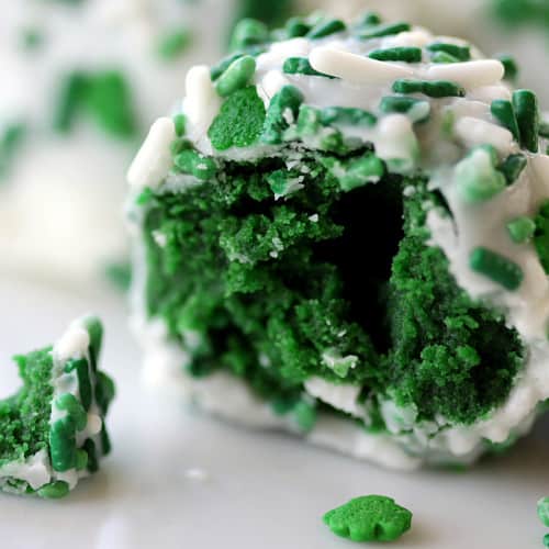 green cake ball pop