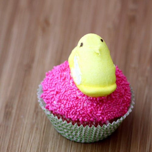 easter cupcakes with peeps. Pretty Peeps Cupcakes for