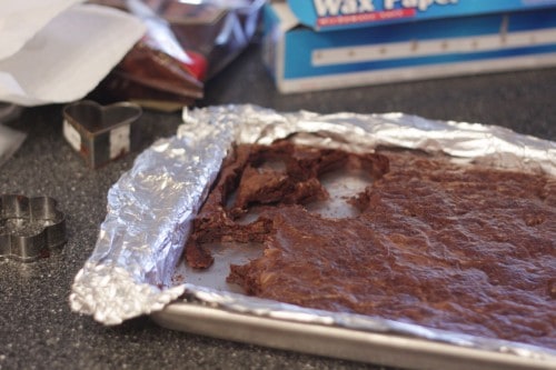 cutting brownies