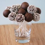 An Easy Way To Make Cake Pops