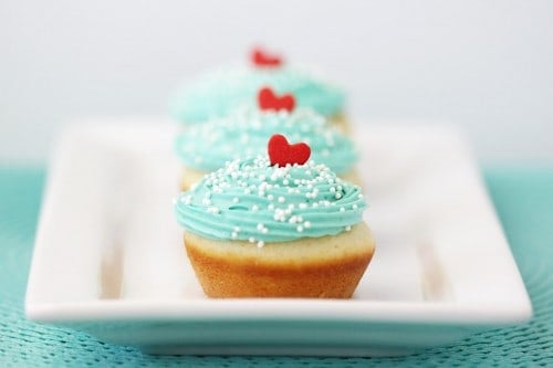 aqua red cupcakes