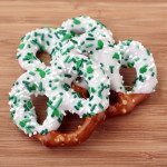 chocolate-dipped-pretzels-1-500x500 chocolate-dipped-pretzels-1-500x500