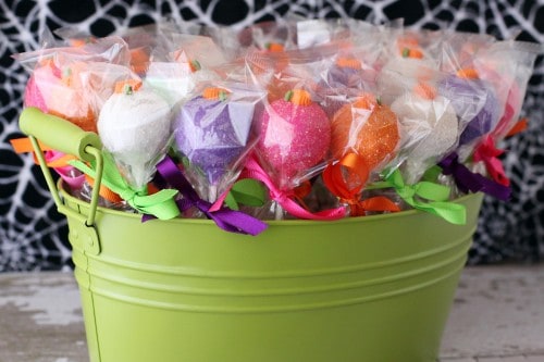 halloween party cake pops