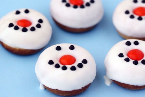 snowman doughnuts