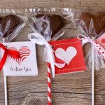 How To Make Chocolate Covered Pretzels -0513