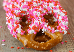 Valentine's Pretzels by Love From the Oven Valentine's Pretzels by Love From the Oven