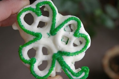 shamrock pretzels