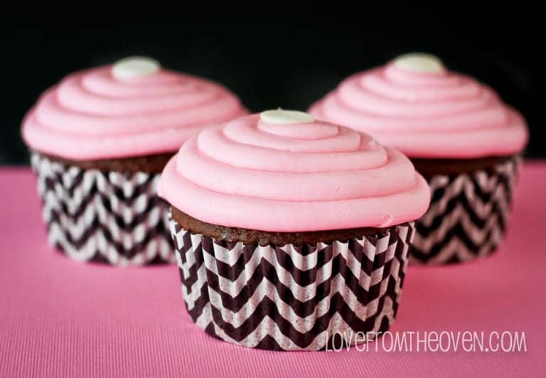 Greaseproof Cupcake Liners Love From The Oven
