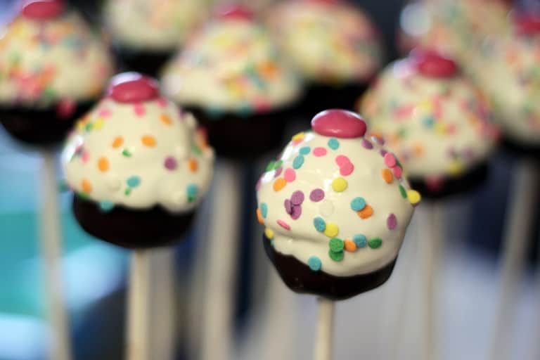 Cupcake Pops Using My Little Cupcake Cake Pop Mold - Love ...