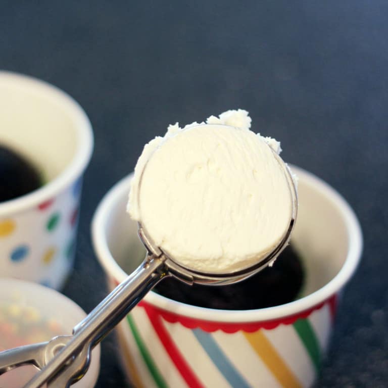 making frosting look like ice cream Love From The Oven