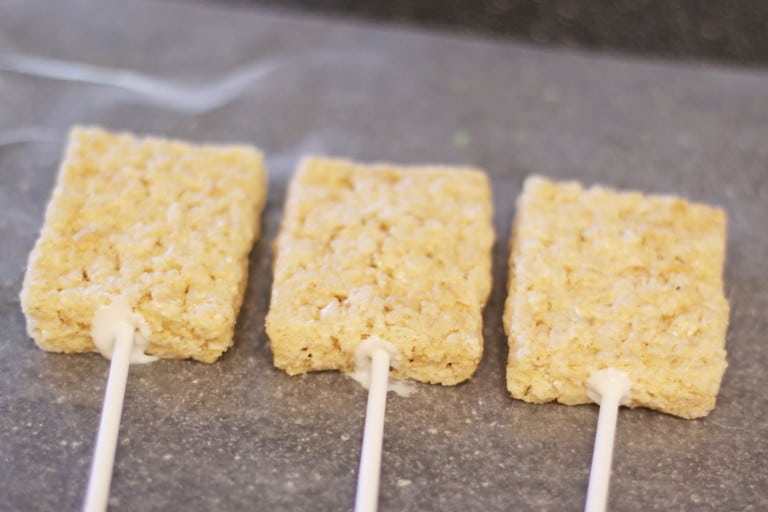 Peeps Rice Krispies Treat Pops • Love From The Oven