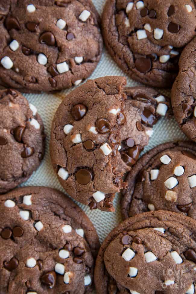 Hot Cocoa Cookies recipe