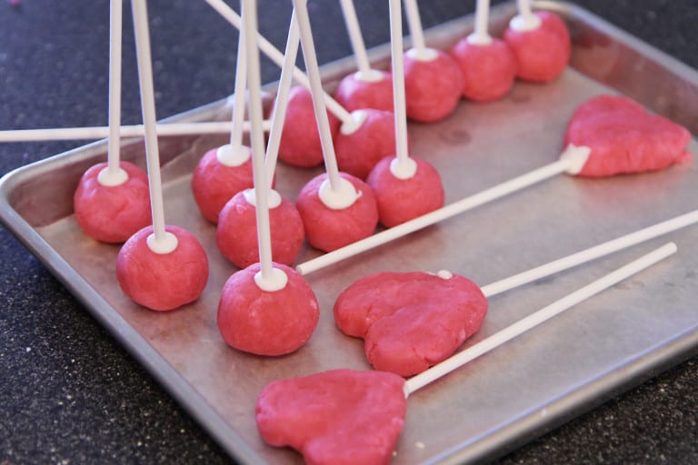 Pink Velvet Cake Pops • Love From The Oven