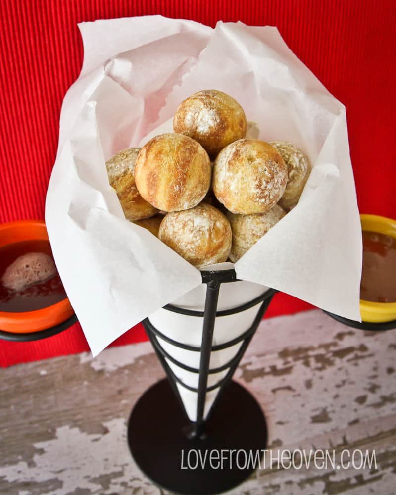 Babycakes FlipOver Cake Pop Maker Review • Love From The Oven