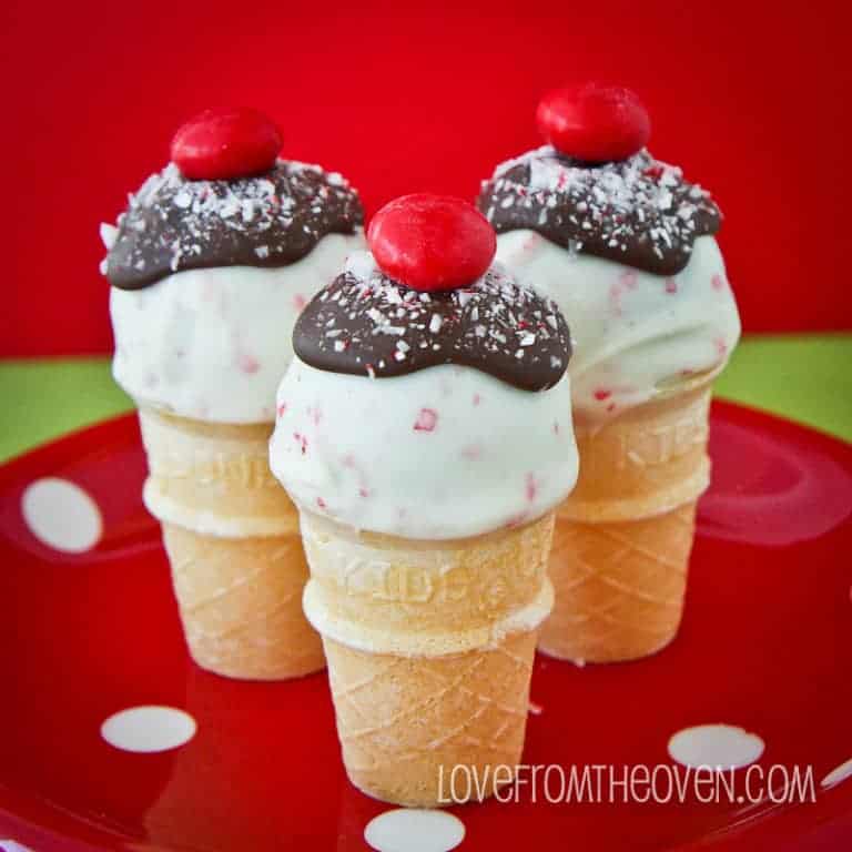 Oreo truffles made to look like ice cream cones.