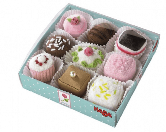 Delectable Desserts Petit Fours Kids Cooking Bakery Tea Party Wooden Toys Set 
