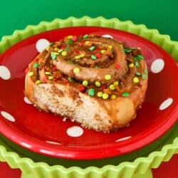 A gingerbread cinnamon roll.