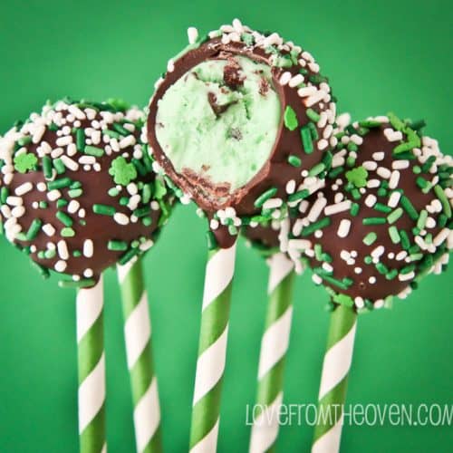 Buttercream Frosting Pops • Love From The Oven