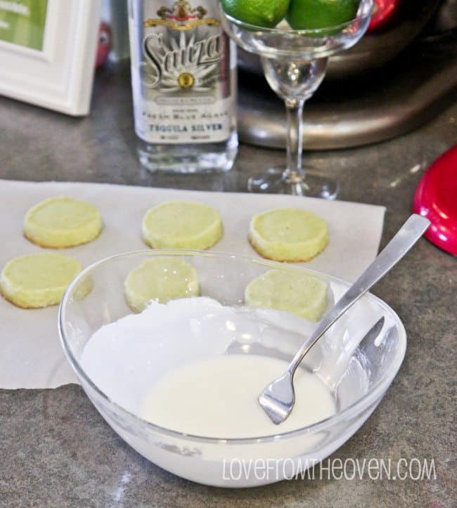 Margarita cookies and frosting