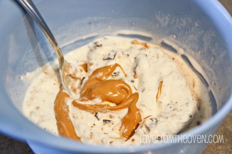 Peanut Butter Pretzel Chocolate Chunk Ice Cream • Love From The Oven