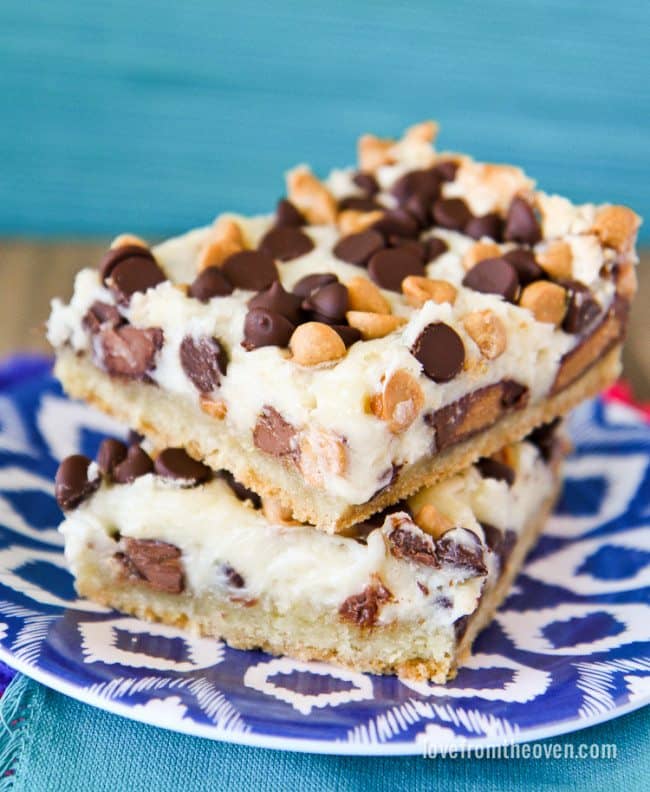 Peanut Butter Cup Cheesecake Bars