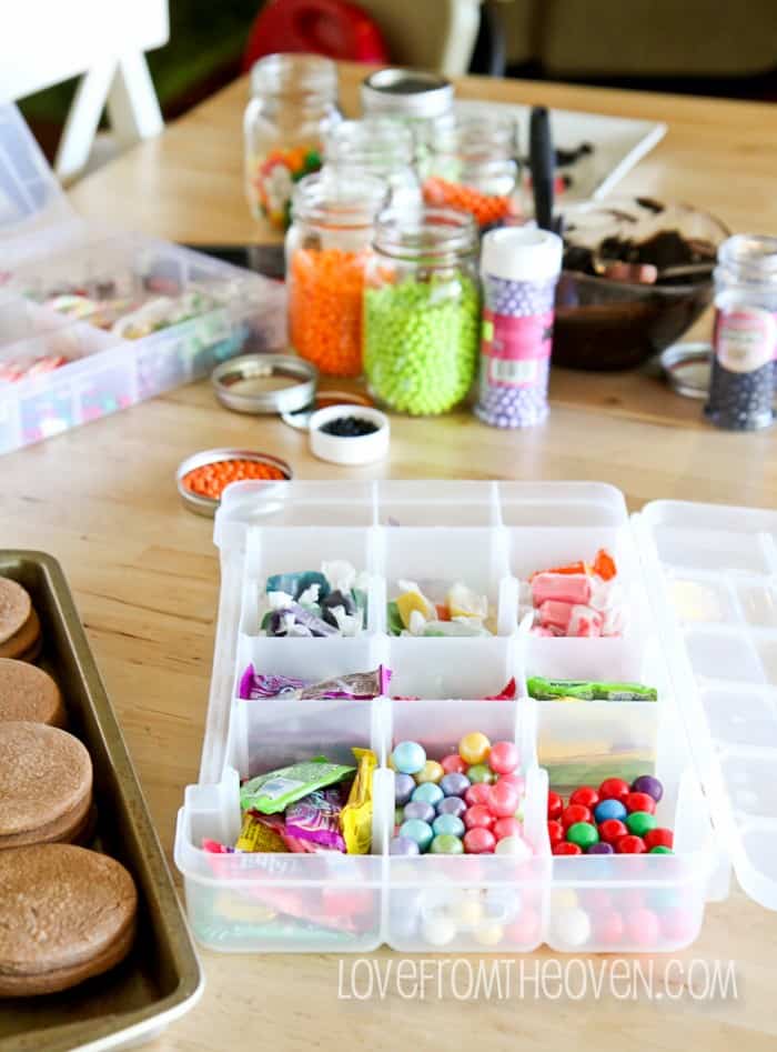 Decorating Cookies With Candy