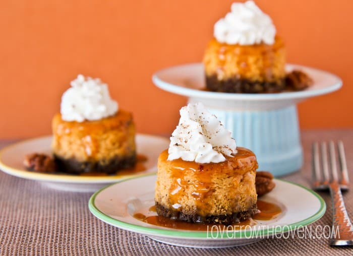 Mini Pumpkin Cheesecakes With Gingersnap Crust