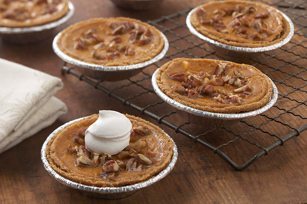 Mini-Pumpkin-Pies-2953US