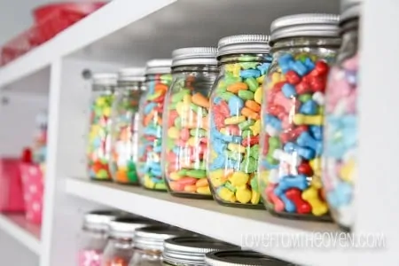 Displaying and storing candy in jars