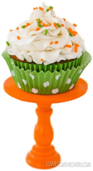 Cream Cheese Carrot Cake Cupcakes