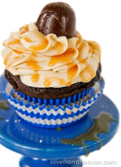 Peanut Butter Caramel Chocolate Cupcakes