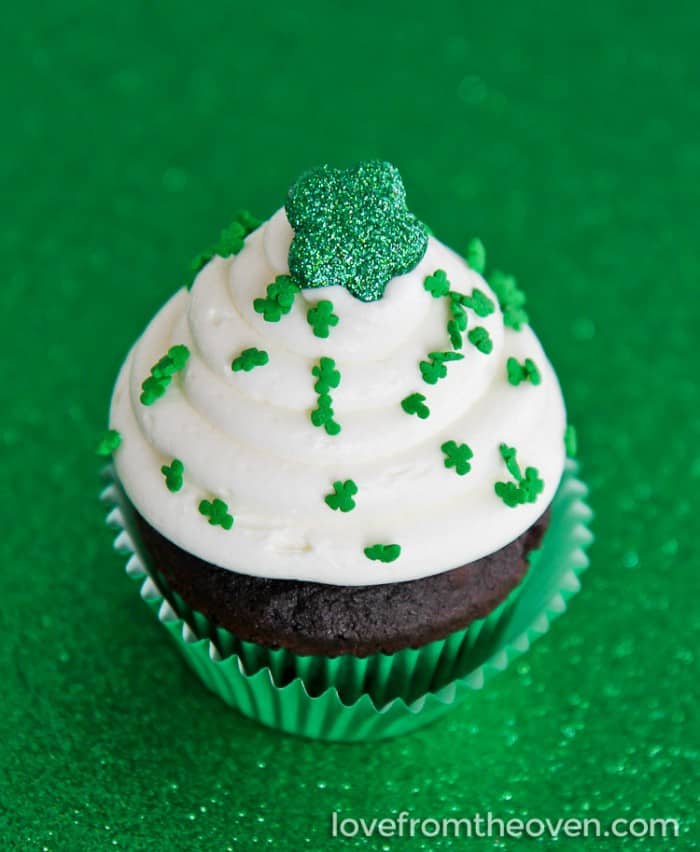 St. Patrick's Day Cupcakes