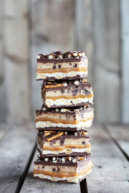 Salted PRetzel Chocolate Chip Cookie Dough Snickers Bars