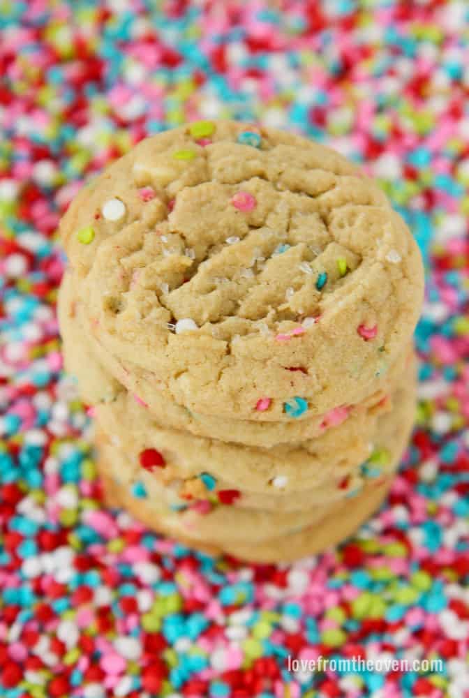 Delicious & Easy Funfetti Cookies • Love From The Oven