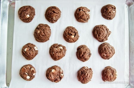 Chocolate Overload Cookies (14 of 8)