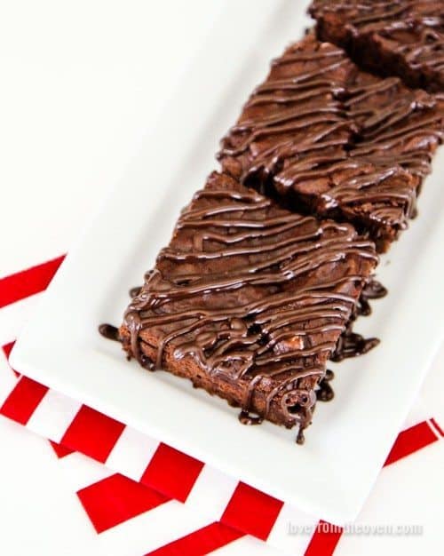 Delicious and easy chocolate brownie recipe. Made in one bowl!