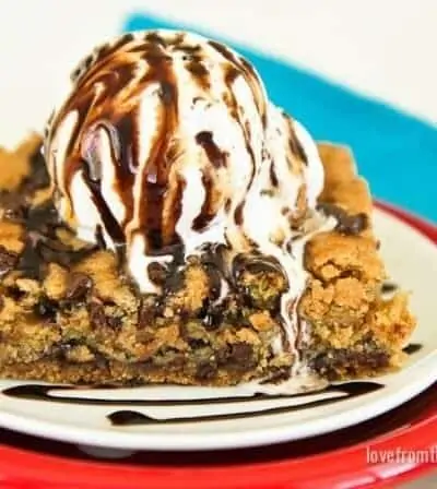 Peanut Butter Chocolate Chip Bars