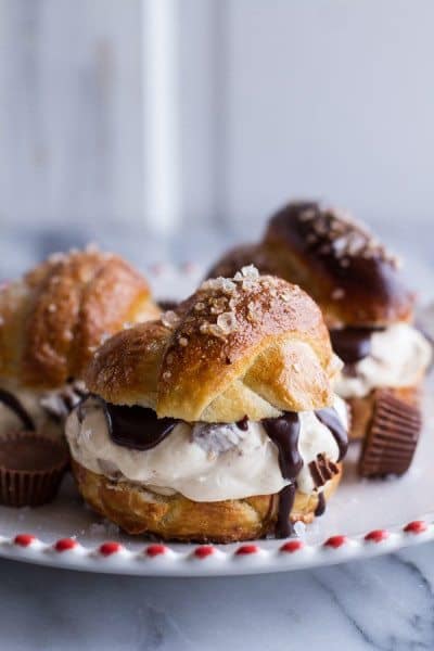 Peanut Butter Cup Pretzel Ice Cream Sammies