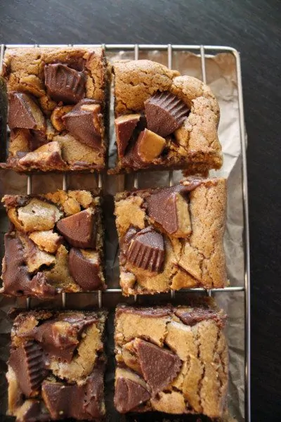 Peanut Butter Cup Blondies