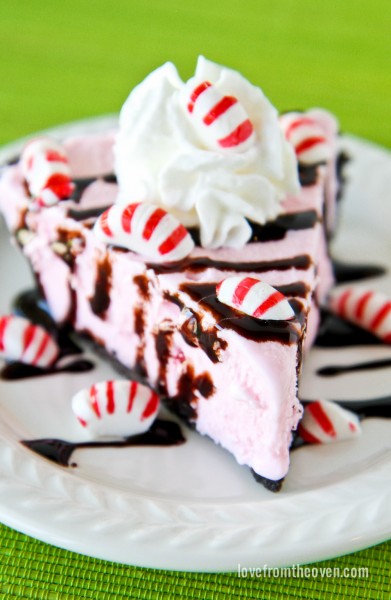 Peppermint Crunch Ice Cream Pie