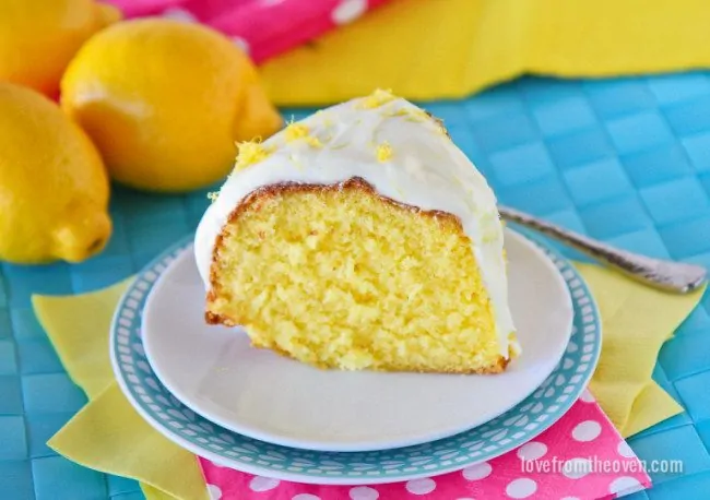 Lemon Cake With Lemon Cream Cheese Frosting