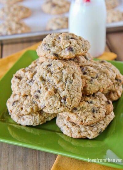 Oatmeal Chocolate Chip Cookies