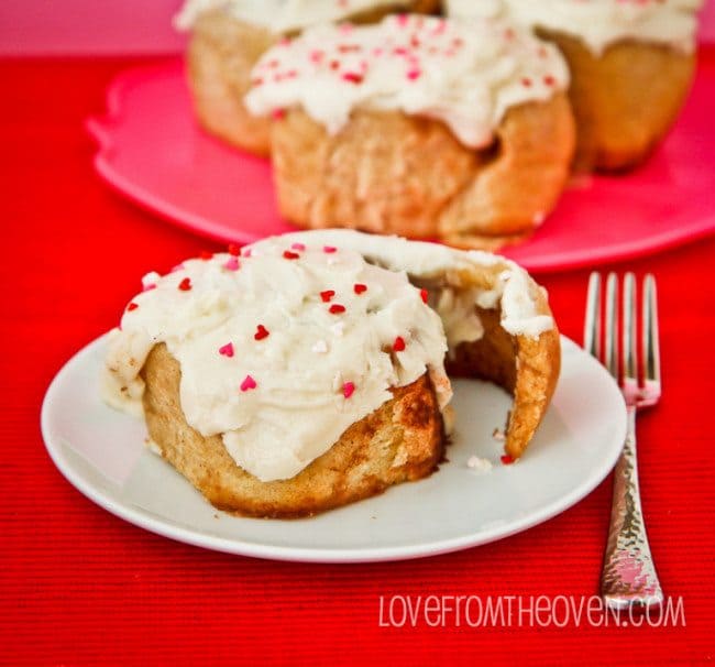make-ahead-cinnamon-rolls-love-from-the-oven