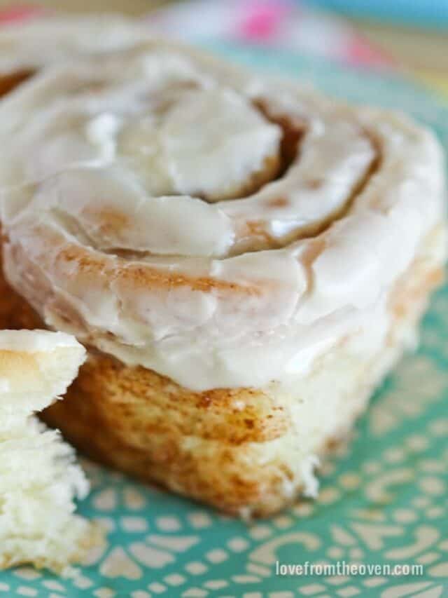 Make Ahead Cinnamon Rolls Story
