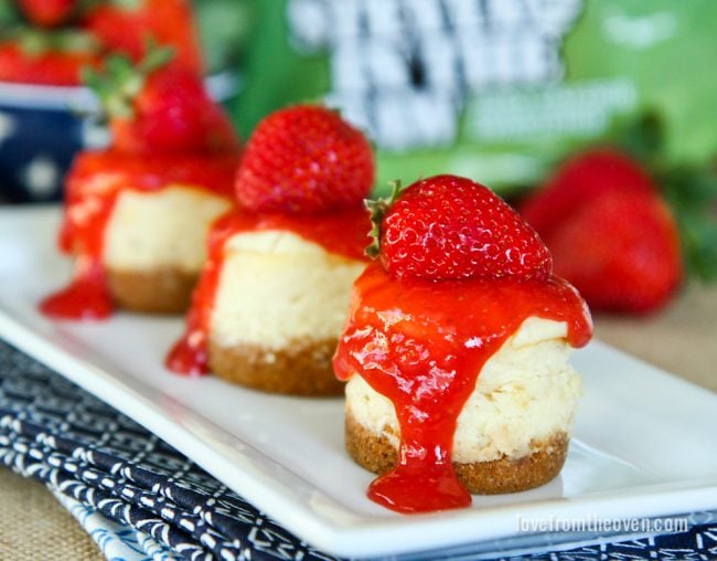 Mini Strawberry Cheesecakes