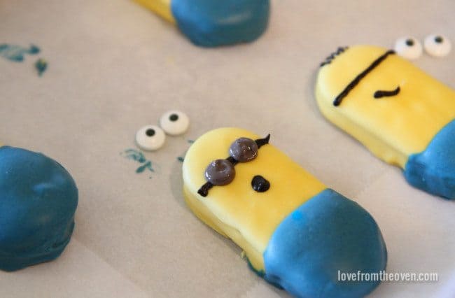 Minion Cookies