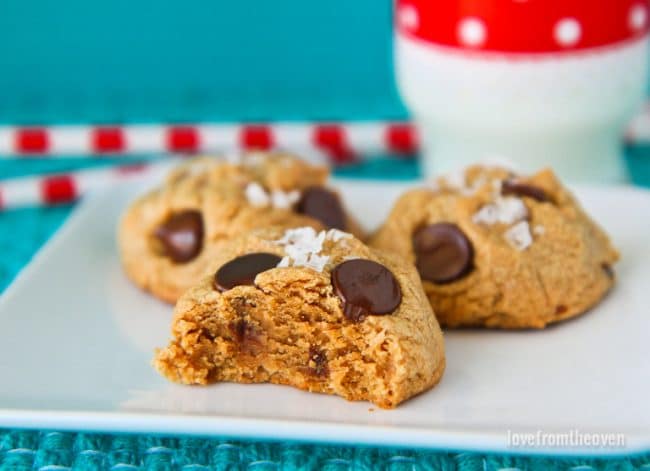 The Best Peanut Butter Cookie Recipe - Love From The Oven