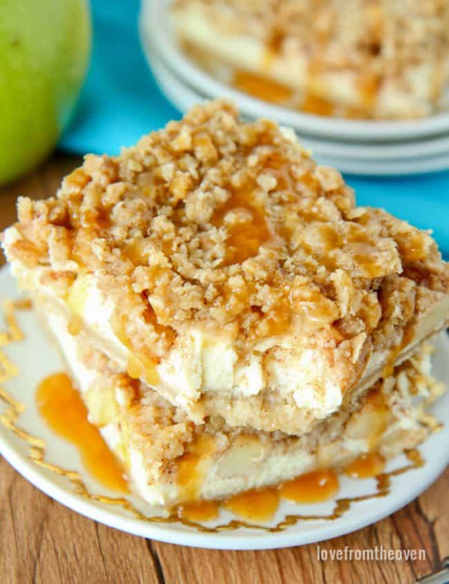 Apple Cheesecake Bars