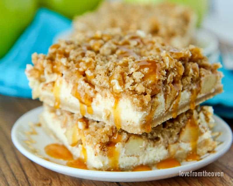 Delicious And Easy Apple Pie Cheesecake Bars Love From The Oven
