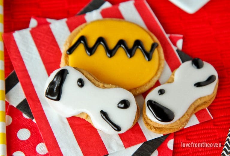 Easy Snoopy And Charlie Brown Cookies For The New Peanuts Movie